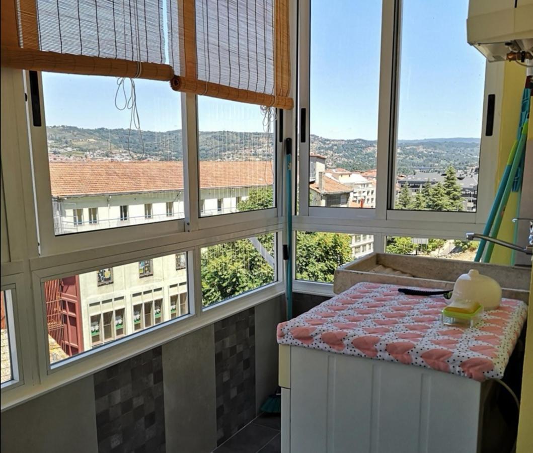 Piso Auditorio Ourense Apartment Екстериор снимка
